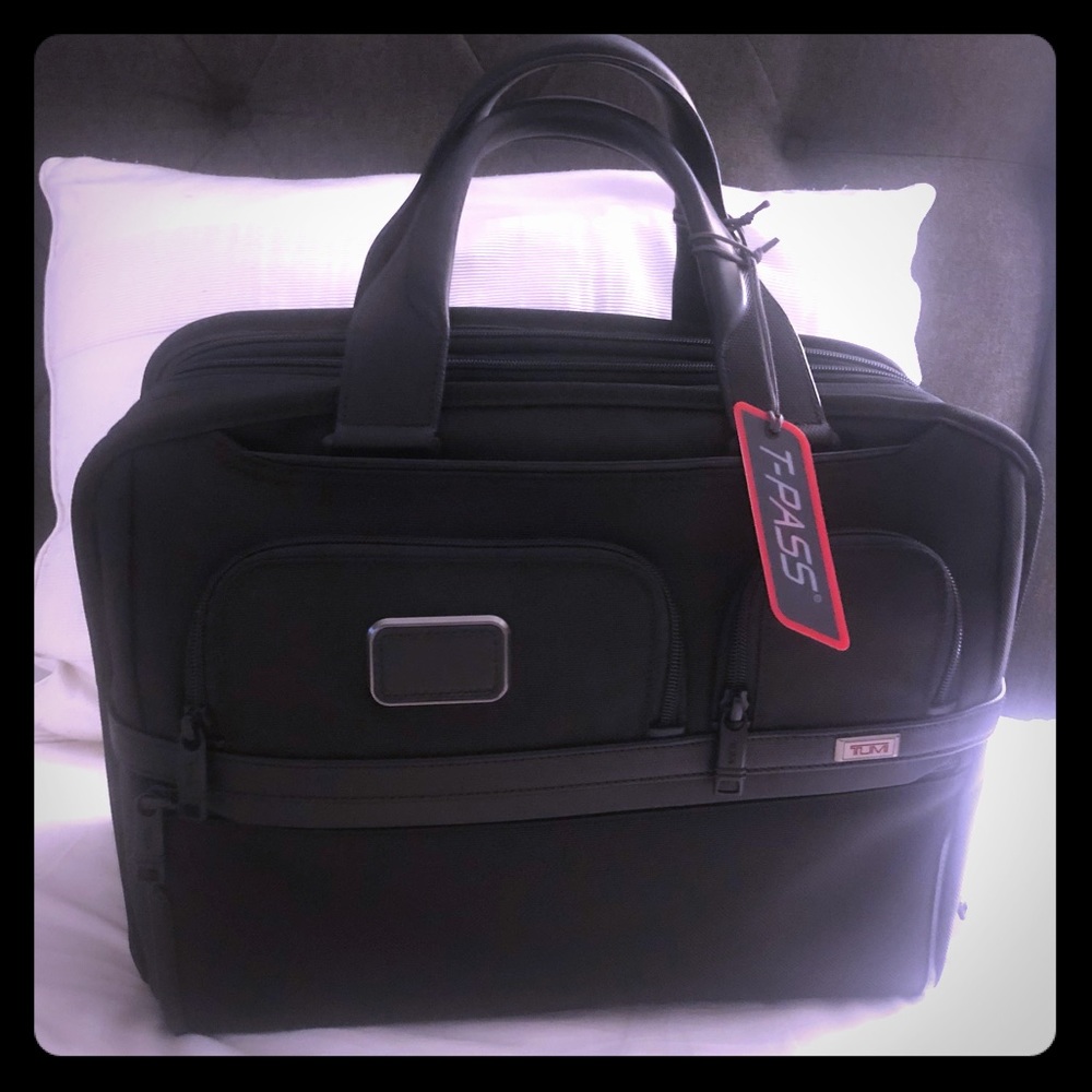 Tumi T-pass expandable laptop briefcase
